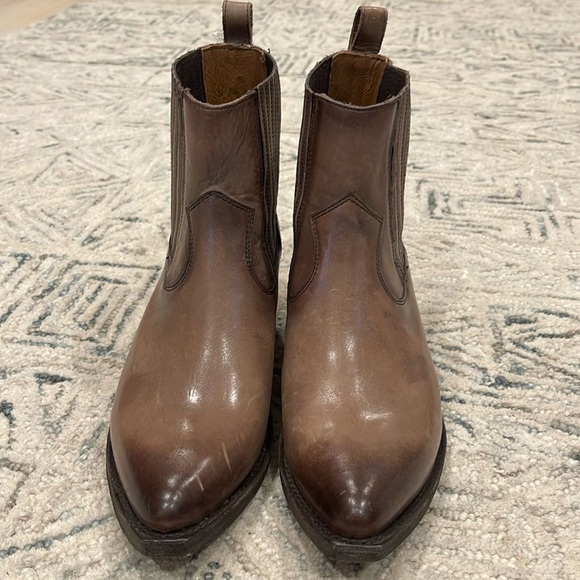 Frye Sacha Western Chelsea Boot in Stone size 7 - Picture 4 of 9